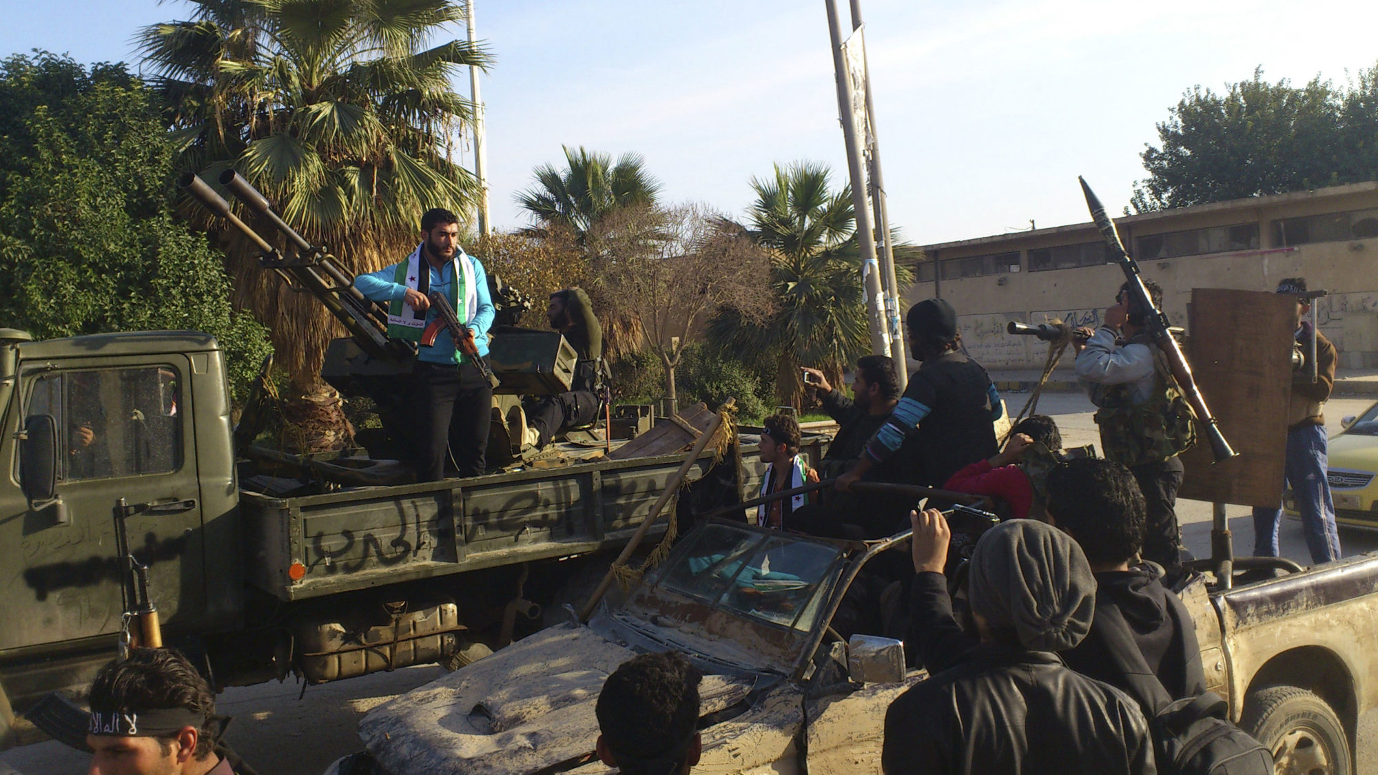 Syria jets pound Damascus as communication problems continue Channel 4 News